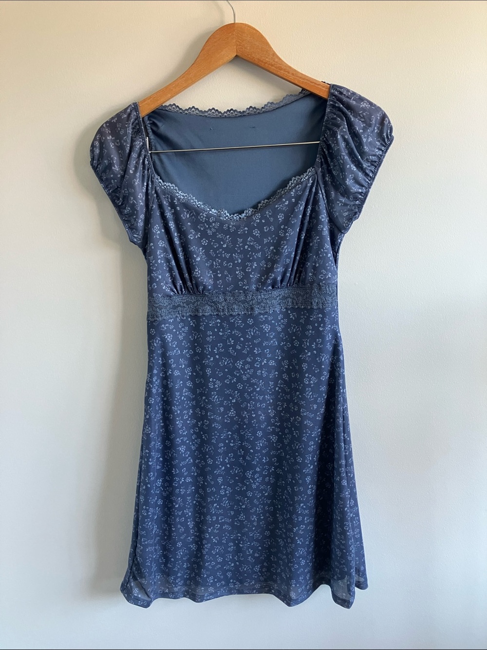 Y2K 2000’s Navy Floral Lace Trim babydoll mini short sleeve Dress